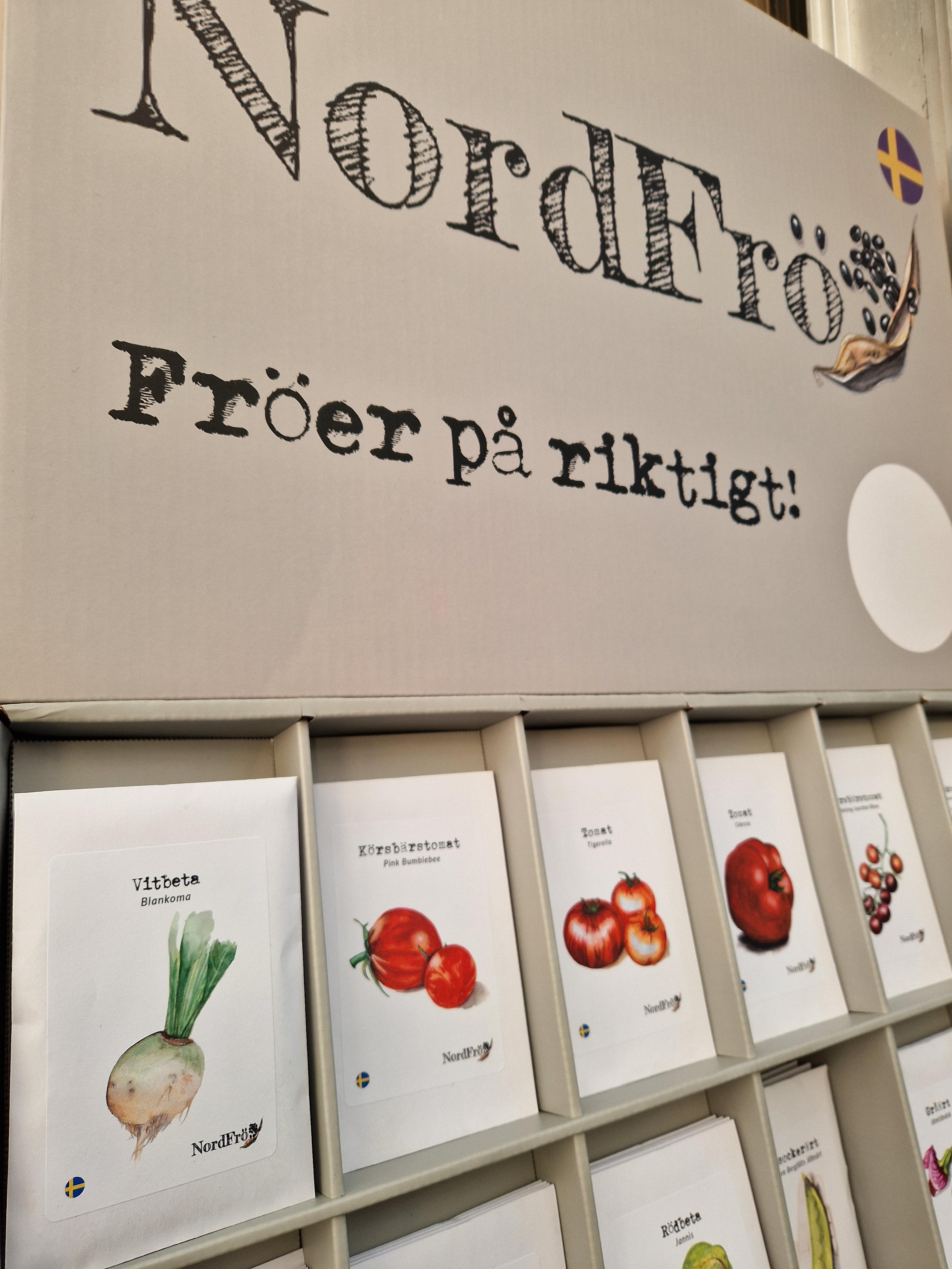 Fröjas, Oasen i Ås Kafé Handelsträdgård Världsbutik ljung